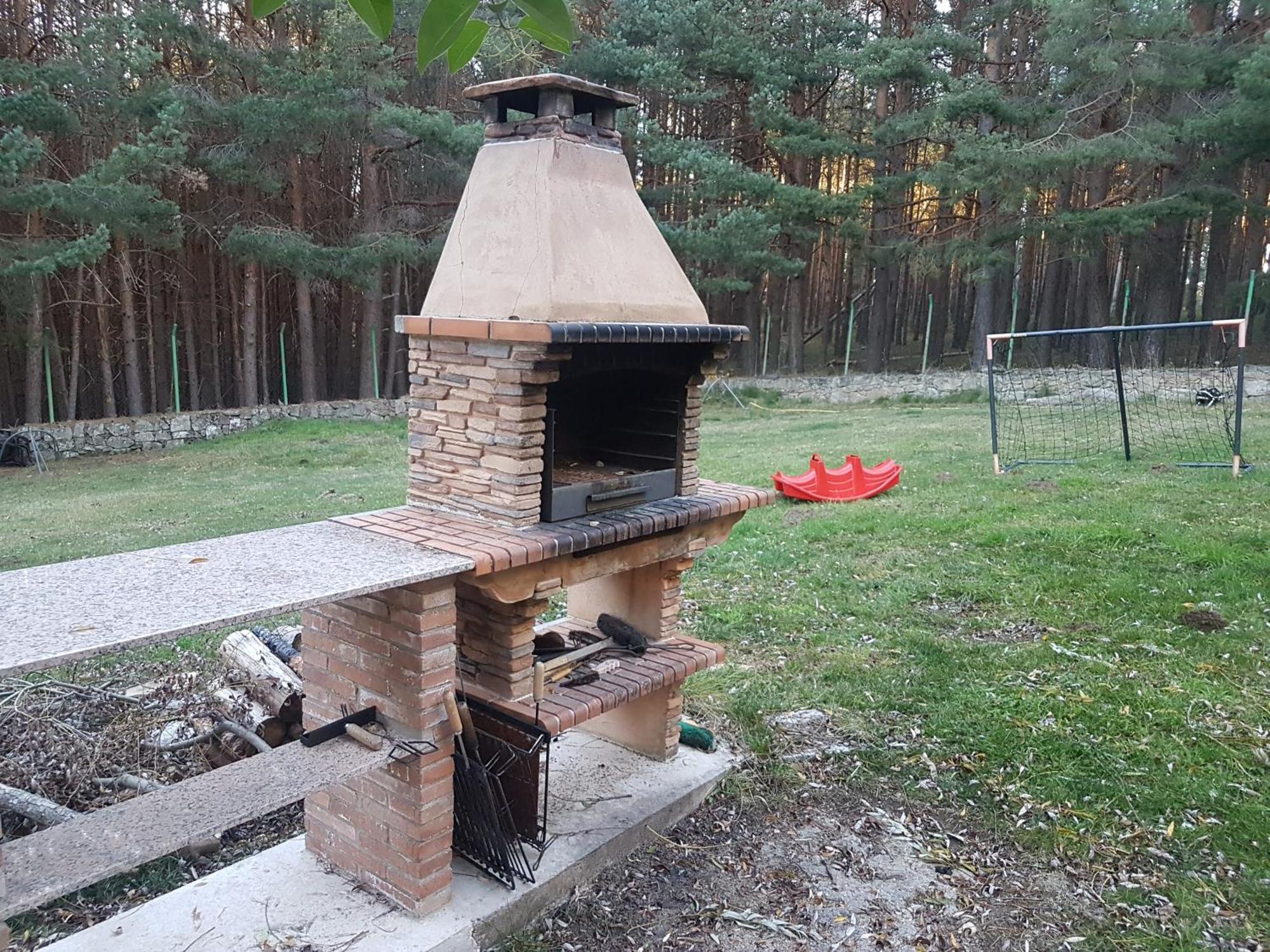 Апартаменти La Vista De Gredos Наварредонда-де-Ґредос Екстер'єр фото